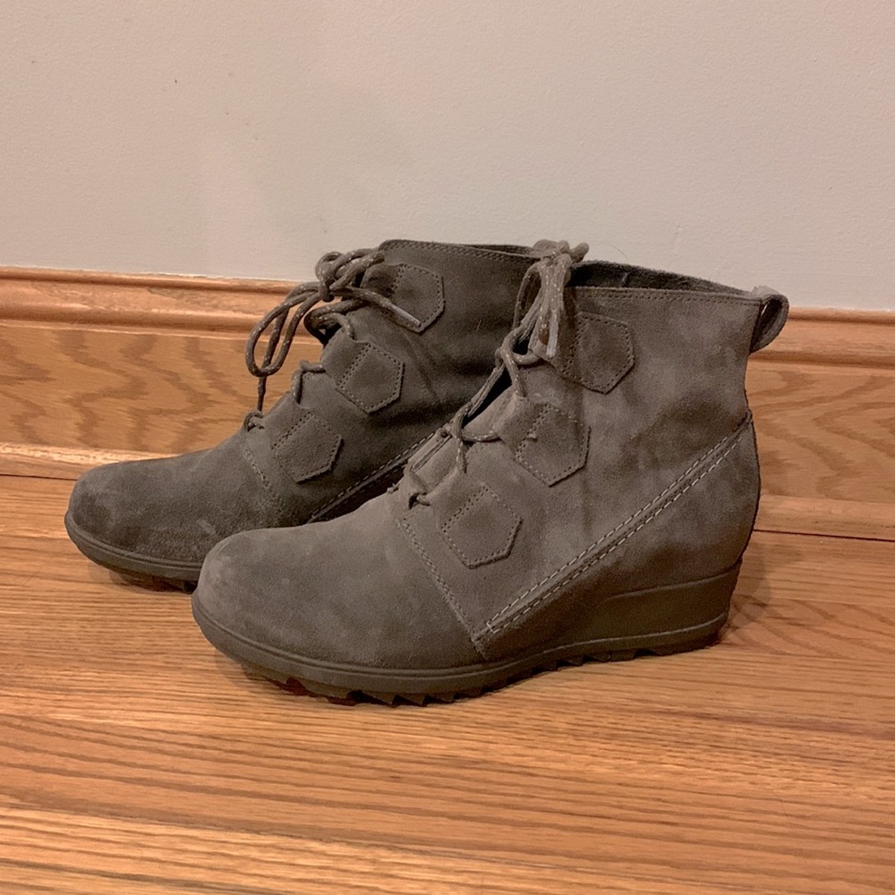 Sorel Evie Laced Booties Ankle Boot